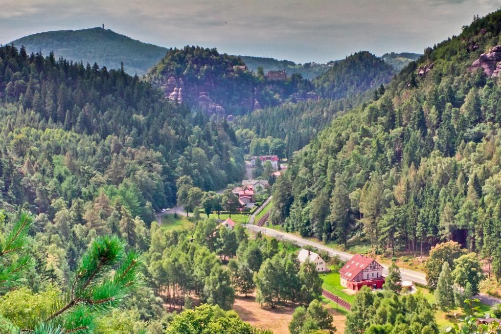 Pension Oybin Bagian luar foto